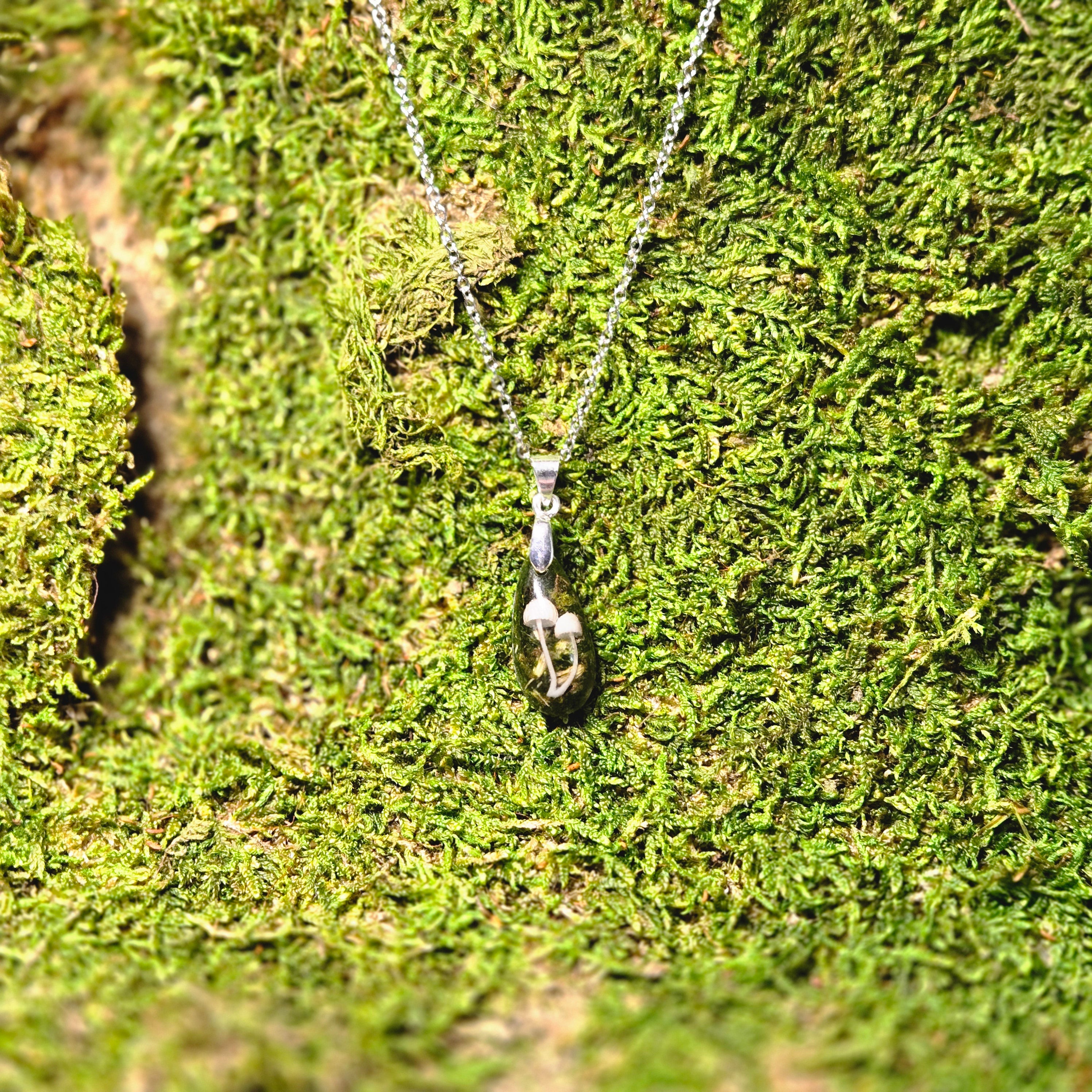 The Mushroom Glen Pendant