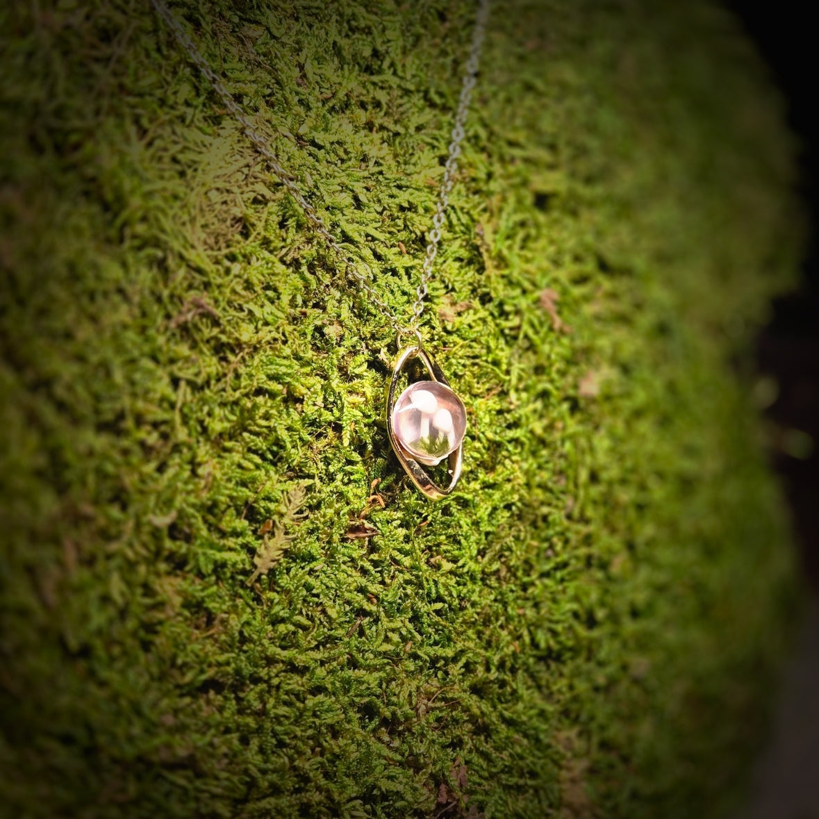 The Turning Shell Pendant