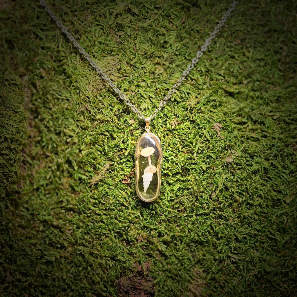 The Gilded Drift Pendant