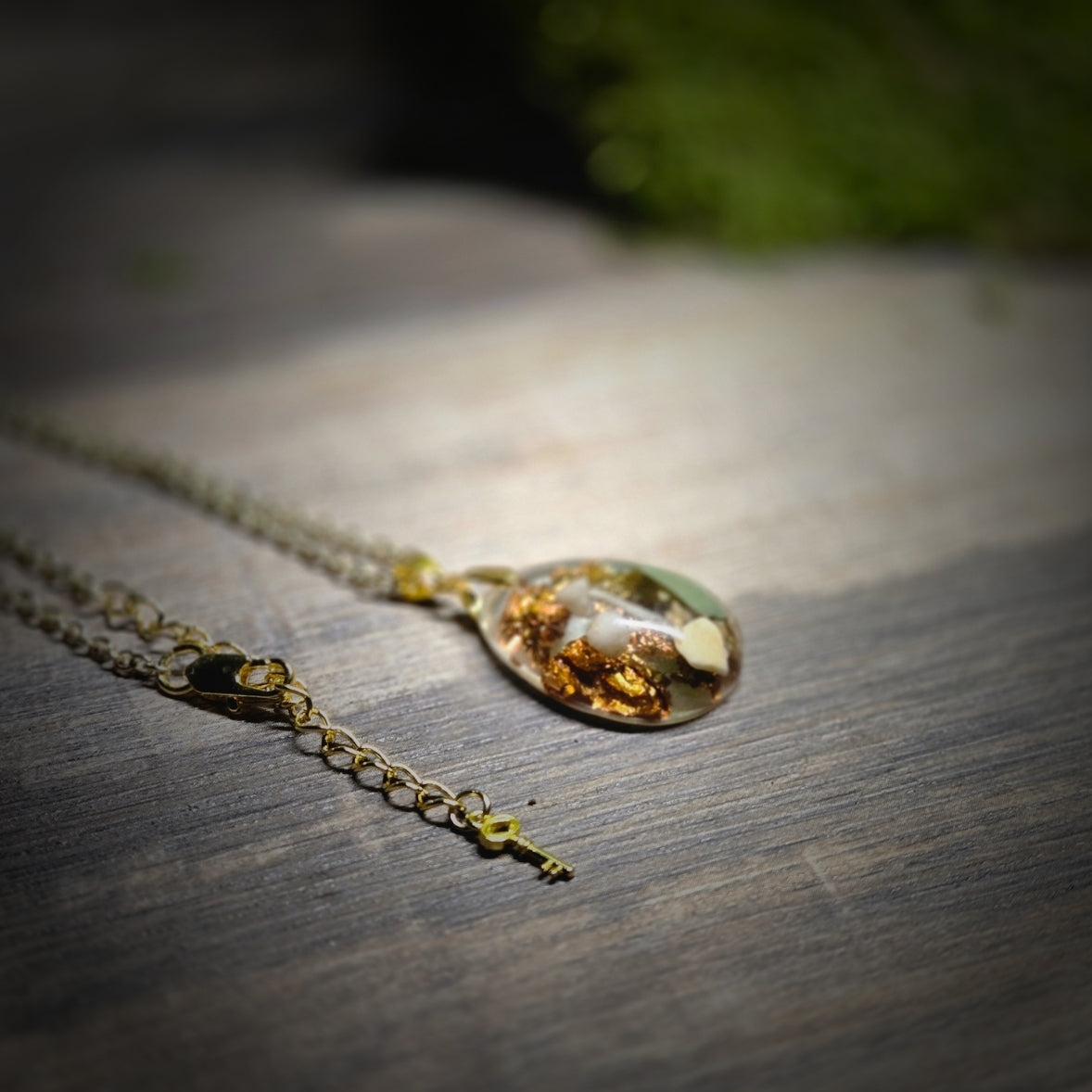 The Pebble Path Pendant